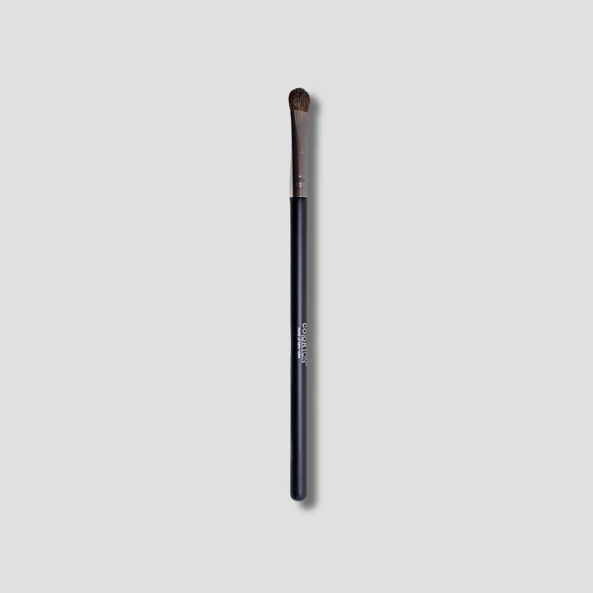 COLORTON BROCHA PROFESIONAL PARA SOMBRA DE OJOS CB114