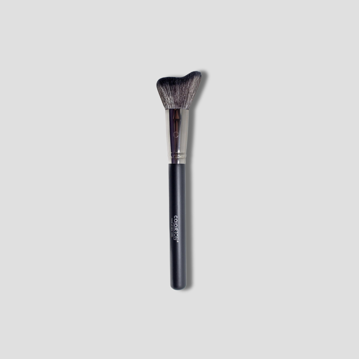 COLORTON BROCHA PROFESIONAL CURVA PARA CONTORNOS Y MAQUILLAJE CB107